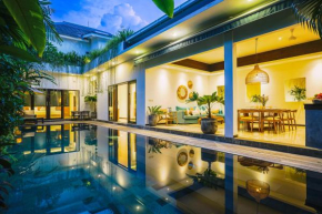 Frangipani Villa Jingga at Berawa